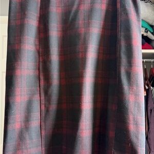 Liverpool Black and Red Skirt